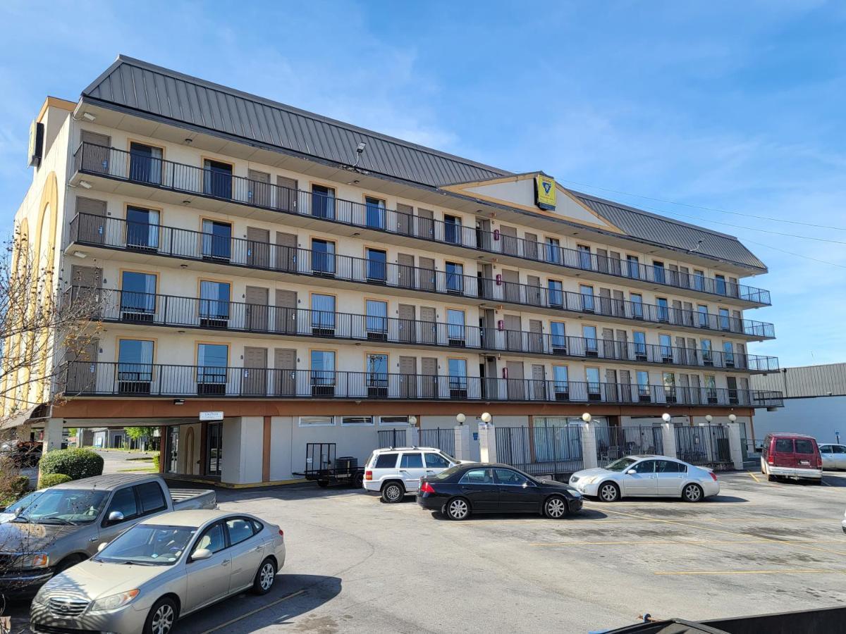 Studio 9 Inn & Suites 데카투르 외부 사진